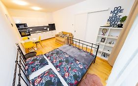 Lovely Studio Apartment, Free Parking 1,55 Hight