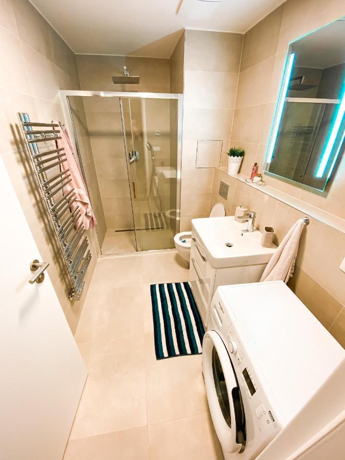 Lovely Studio Apartment, Free Parking 1,55 Hight Praha Exteriér fotografie