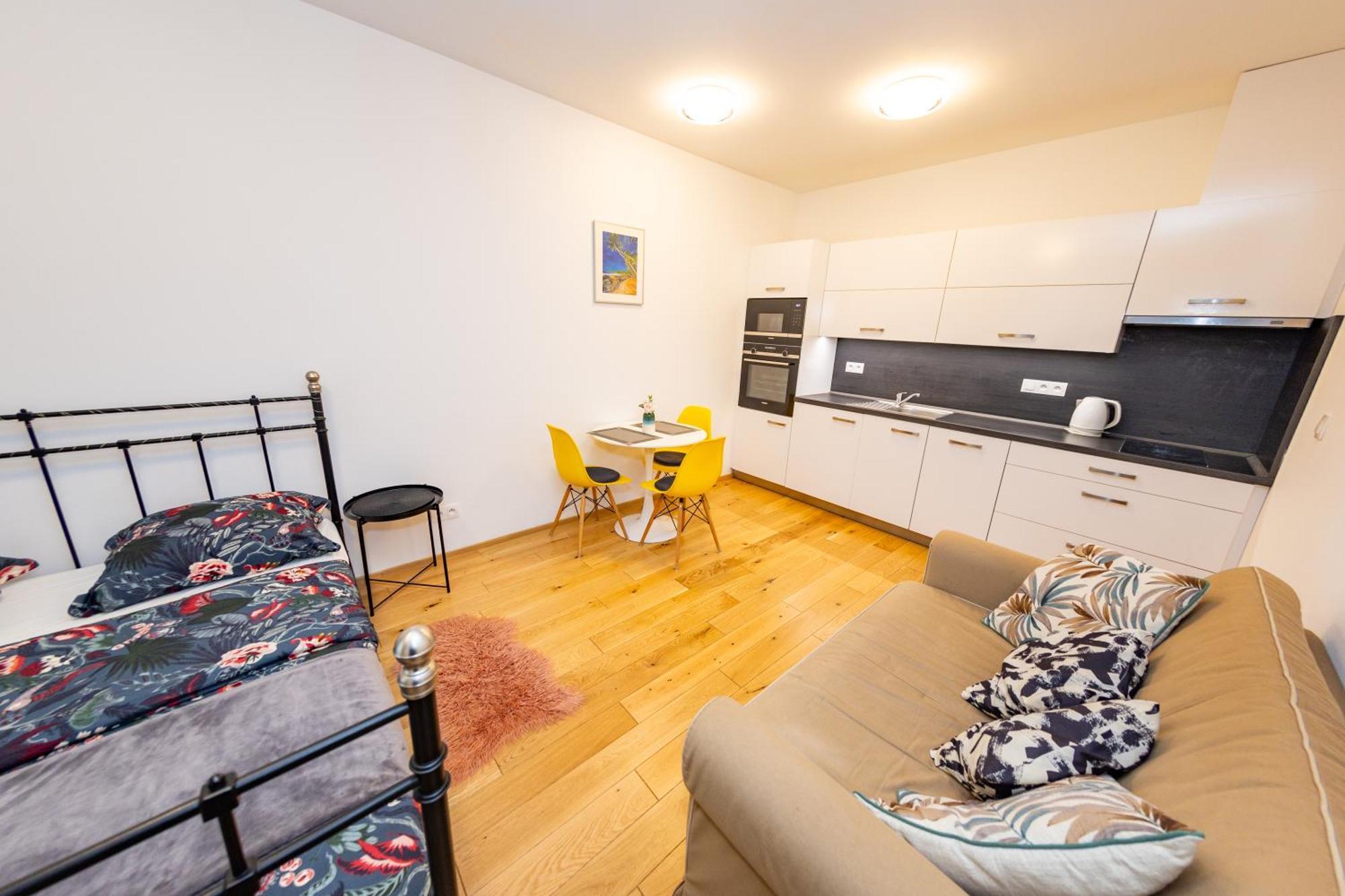 Lovely Studio Apartment, Free Parking 1,55 Hight Praha Exteriér fotografie
